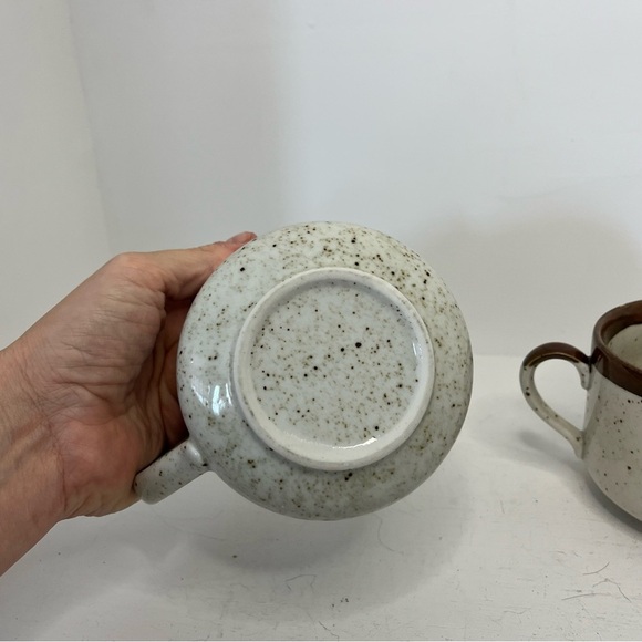 Vintage German Floral Ceramic Mugs Set - Brown and White - Picture 10 of 12